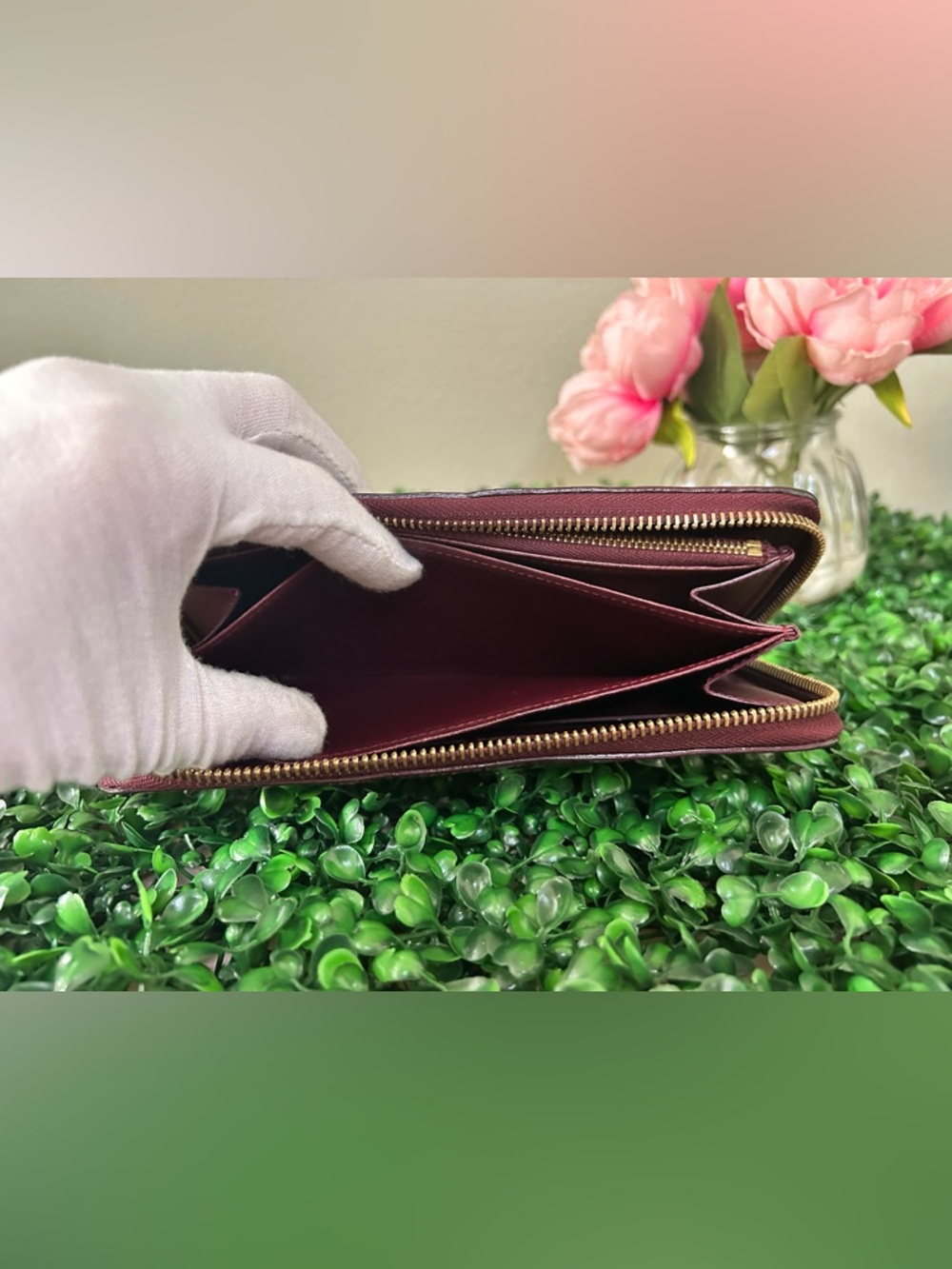Louis Vuitton Vernis Monogram Zippy Wallet Amarante Patent Leather Zip Around - Picture 13 of 17
